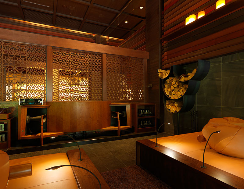 Enjoy your time here as it slowly passes by inside this beautiful atmosphere